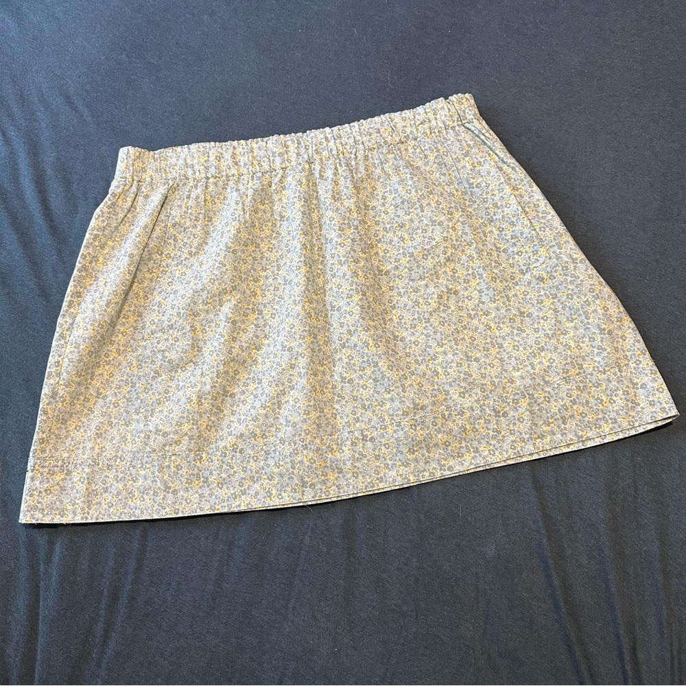 J Crew XL Yellow Floral Skirt With Pockets Elastic Waist CottageCore Boho Indie